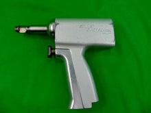 Load image into Gallery viewer, STRYKER 4206 Reciprocating Saw System 5 Orthopedic Hand Piece