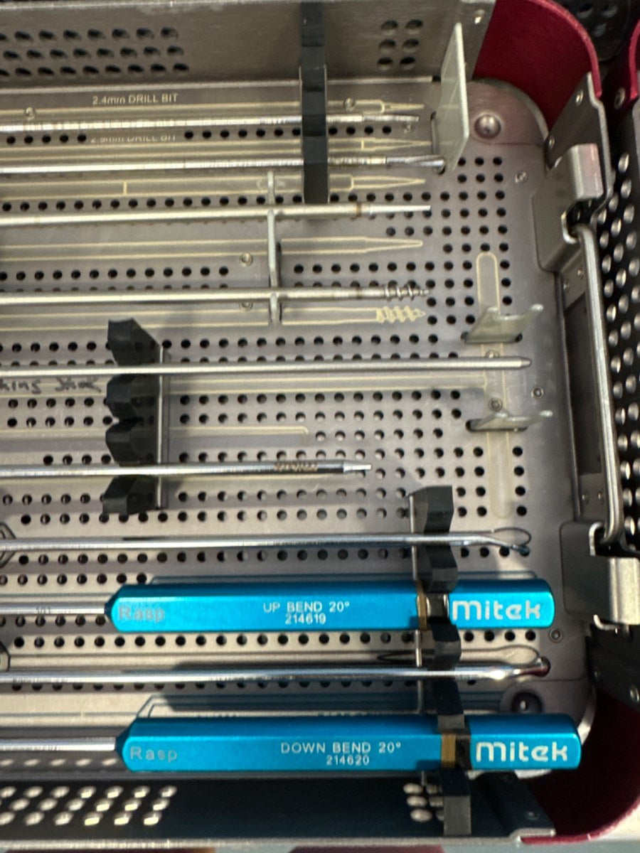 DEPUY MITEK ARTHROSCOPIC SHOULDER PROCEDURE SYSTEM ARTHROSCOPY MedUSA