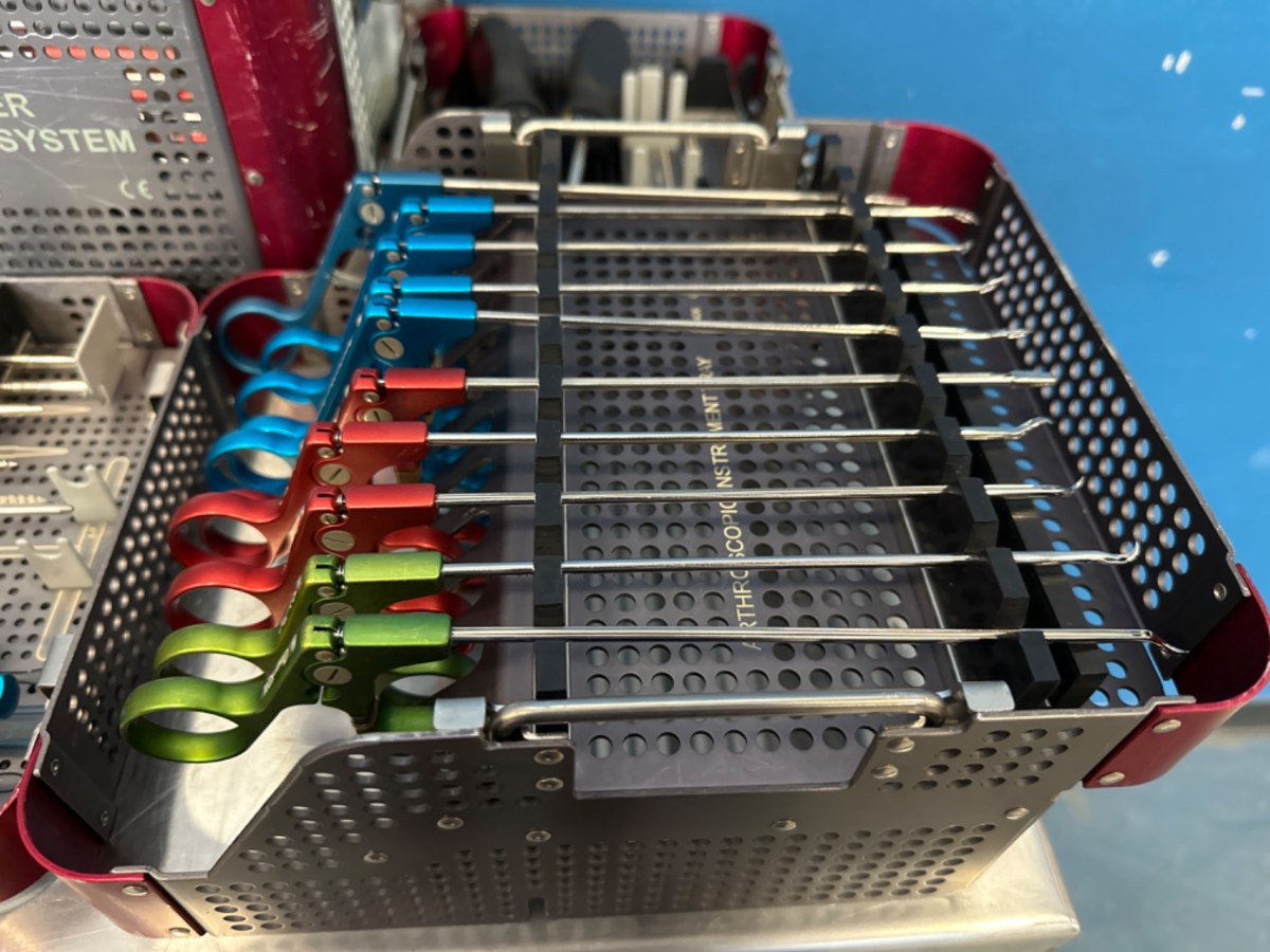 DEPUY MITEK ARTHROSCOPIC SHOULDER PROCEDURE SYSTEM ARTHROSCOPY MedUSA