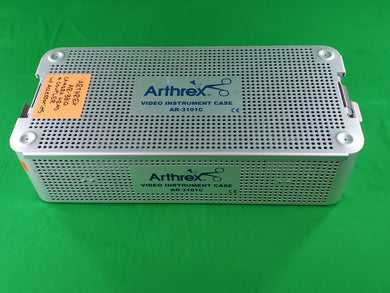ARTHREX AR-3210 CAMERA HEAD & COUPLER WITH ARTHREX AR-33504030 30 DEGREE RIGID SCOPE (AUTOCLAVABLE) & LIGHT CABLE